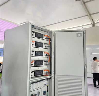 postgraduate student in electrochemistry and energy storage engineering