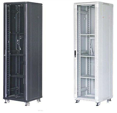 automatic packaging design for energy storage products